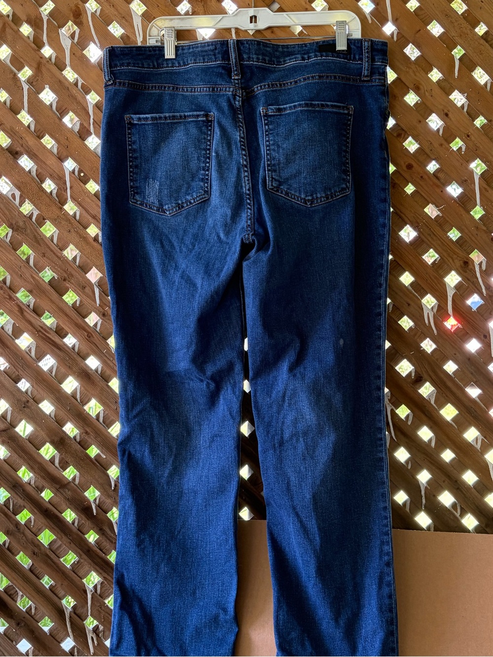 Kut from the Kloth Elizabeth High Waist Ankle Jeans - Picture 5 of 13